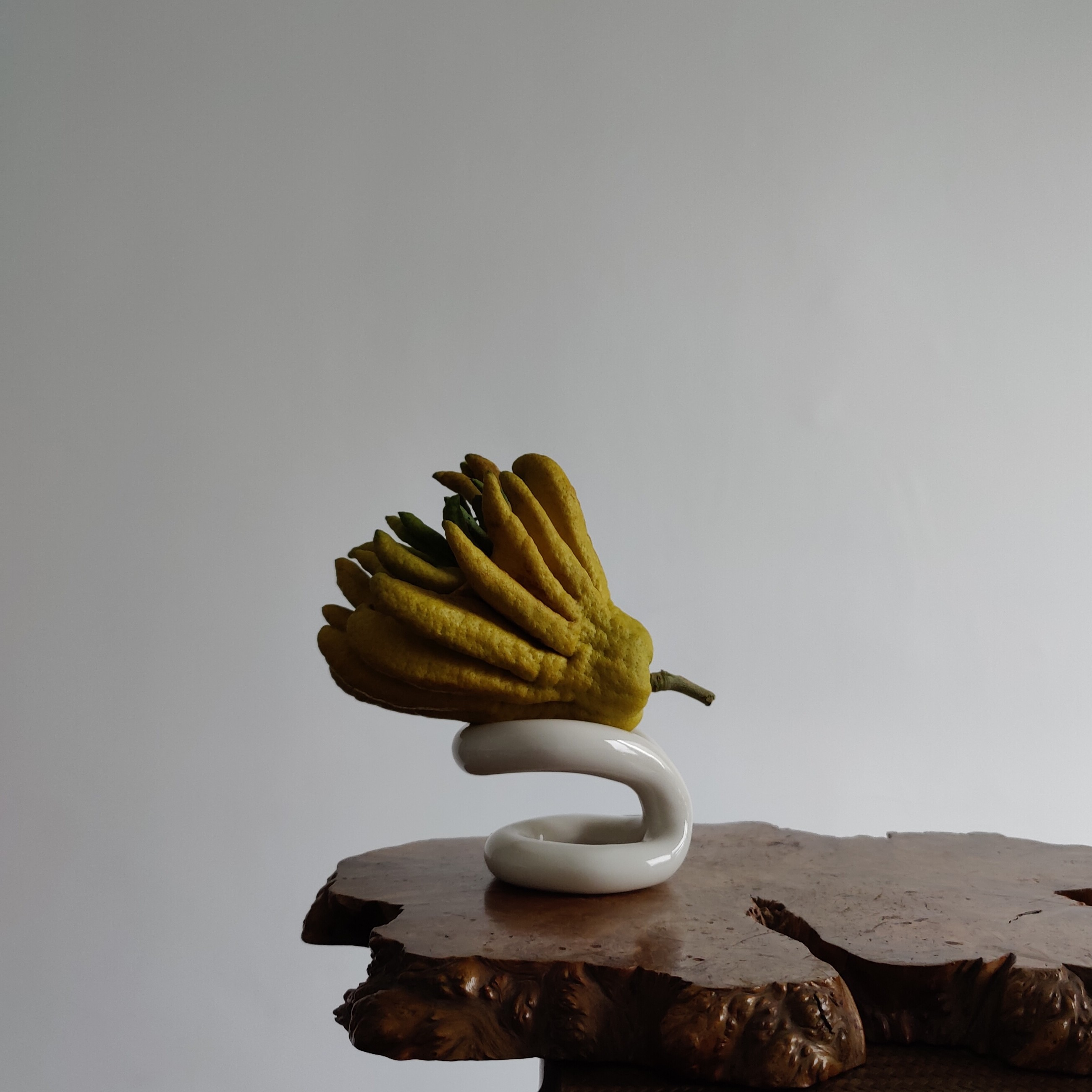 放佛手柑的托盘底座创意桌面装饰专用器皿摆件陶瓷花瓶高脚高颜值