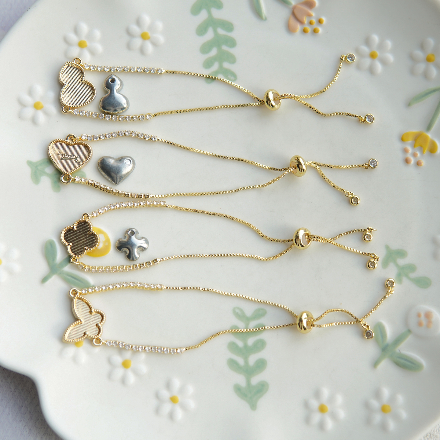 宋锦蓝染刺绣新中式底托螺钿点翠新款镶钻蝴蝶葫芦14k真金手链