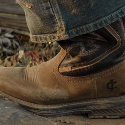 【41-46】方头西部牛仔靴头层牛皮钢头防砸刺绣复古工装套筒马靴