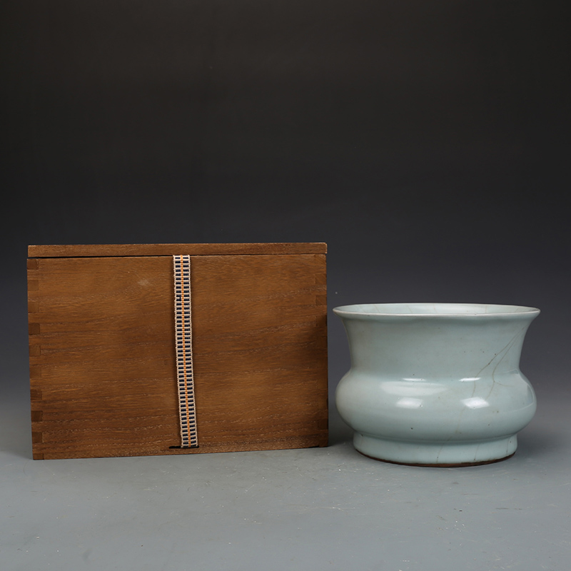 宋瓷收藏南宋官窑月白釉渣斗古董古玩五大名窑旧货老货收藏摆件