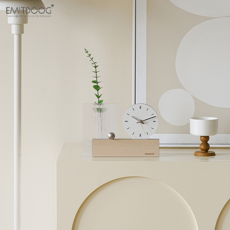 入户玄关创意时钟摆件