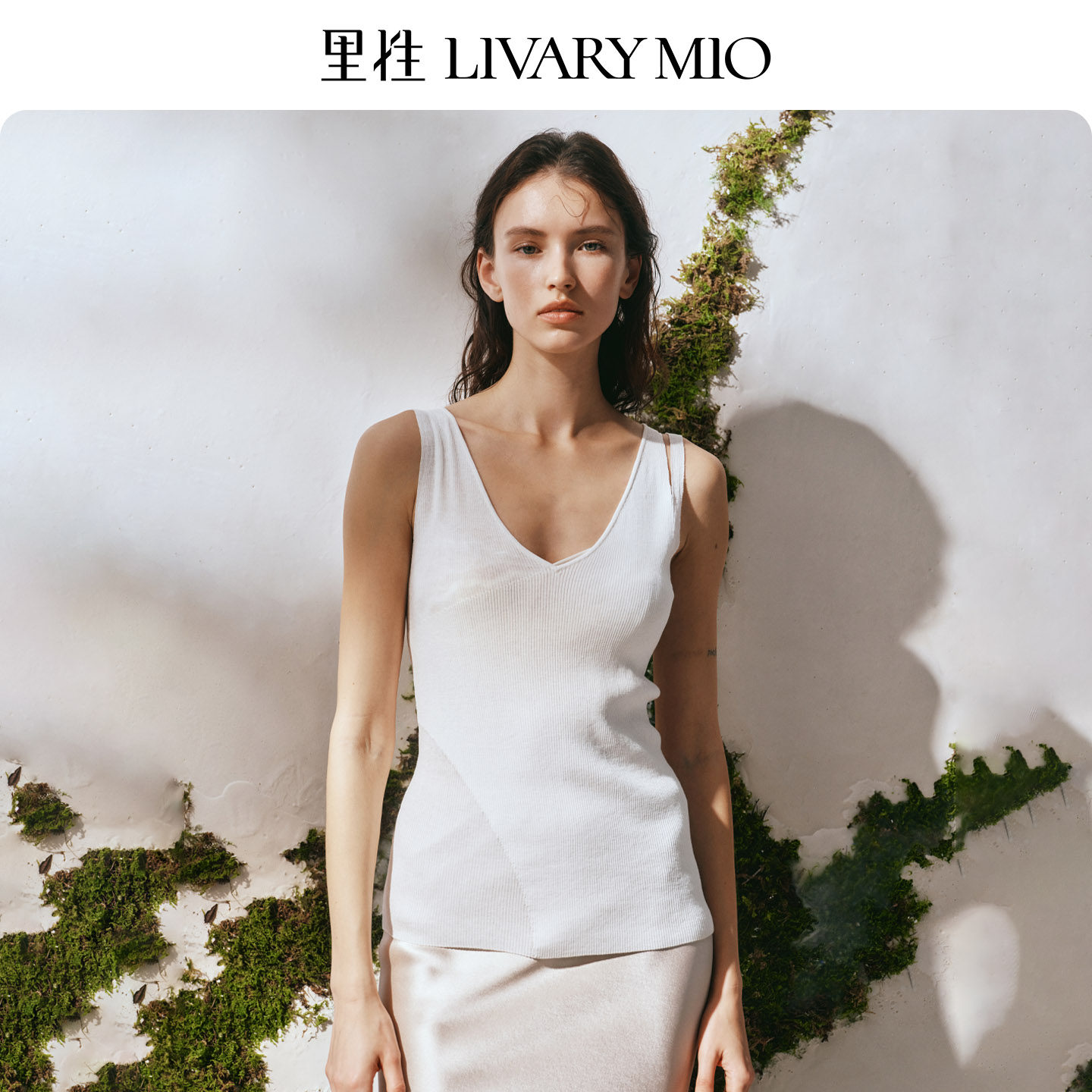 里性 LIVARY MIO 晨曦 dawn 两穿无袖针织微透不对称设计真丝背心