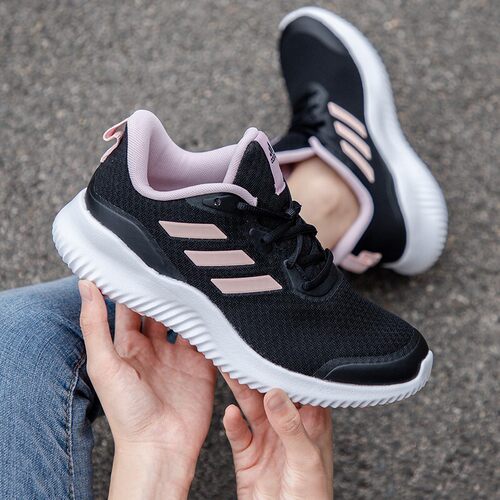 adidas阿迪达斯女子轻质运动鞋户外都市舒适缓震日常跑步鞋ID0352
