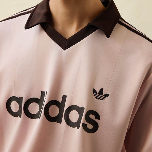 Adidas阿迪达斯三叶草时尚复古印花球衣宽松透气运动短袖KE3580