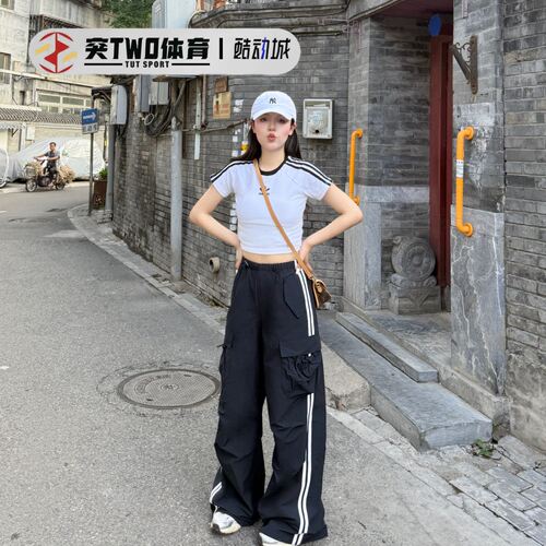 Adidas三叶草女子Jennie同款三条纹短款高腰短袖T恤JC8704 JC8703