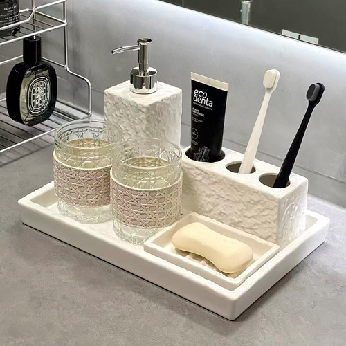 浴室颜值担当，这套牙刷架绝了！