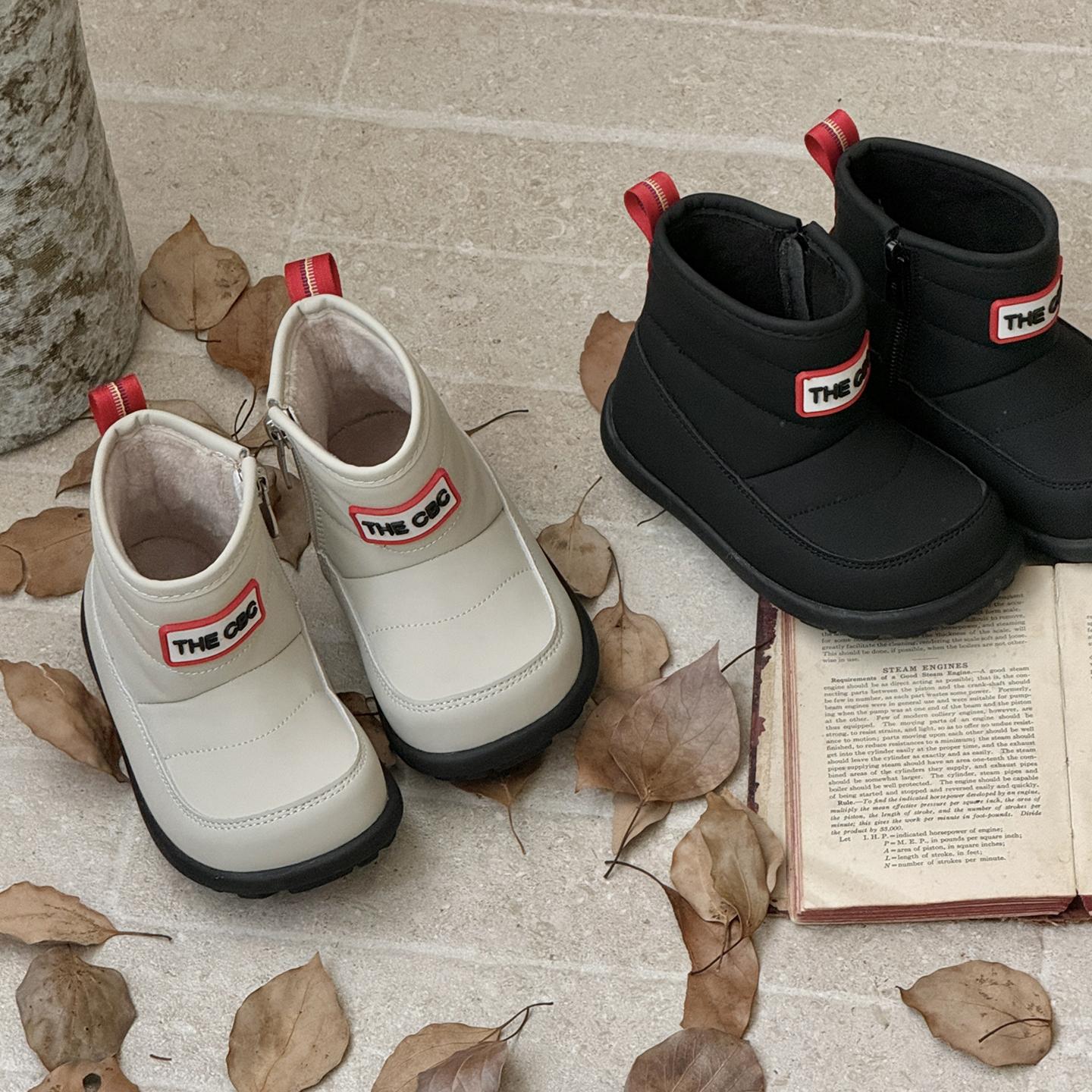 CBC百搭男女童靴子2025冬加绒