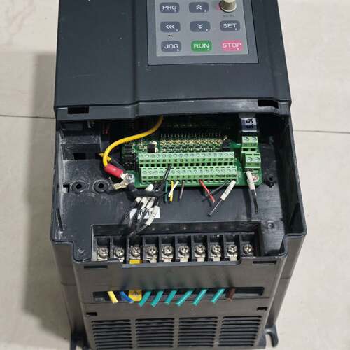 可维修KEWO变频器 AS850T-4T5.5GB-OB议价