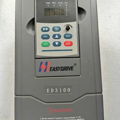 可议价1.5KW，220V变频器ED31002S0015M.