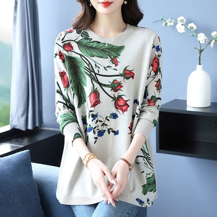 毛衣女大码2025秋冬新款女士圆领宽松韩版印花百搭外穿针织打底衫