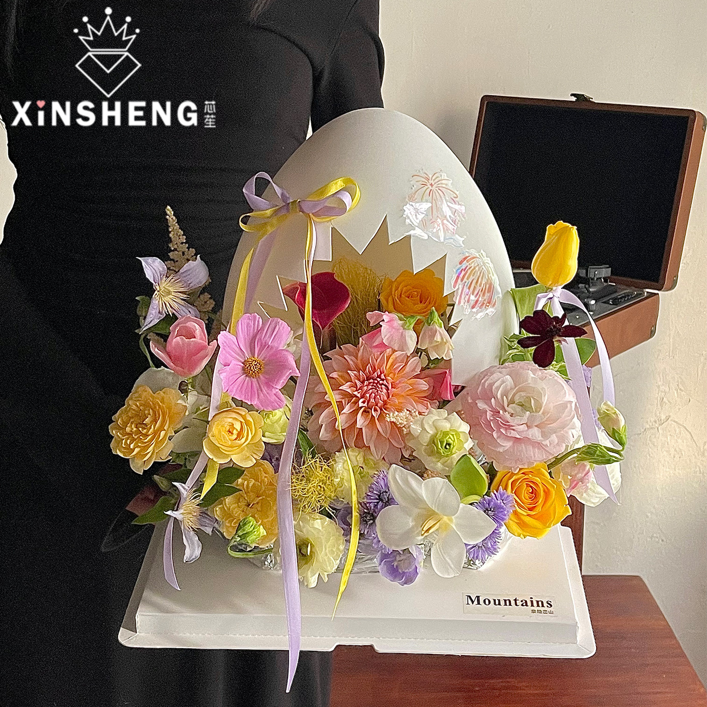 芯苼【蛋壳花艺礼盒，花店爆款】