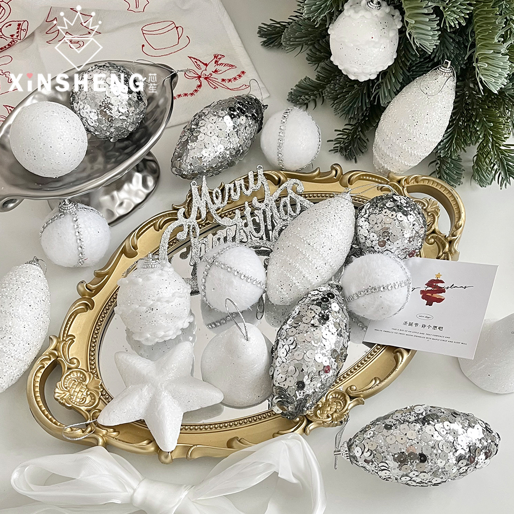 芯苼 圣诞节白色系列 鲜花束搭配花艺资材节日礼品装饰圣诞树挂件