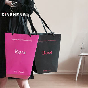 芯苼 材料花束简约风大英文 原创ins风手提橱窗袋鲜花花艺手工包装