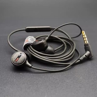 带麦低音大动态hifi音效 boat磁吸入耳式 挑战500元 耳机水准不会输