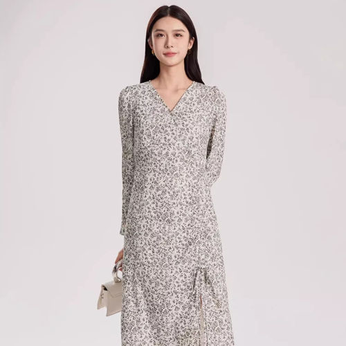 oldcolour春秋款时尚V领抽褶显瘦长袖碎花连衣裙女BR341007A1-599
