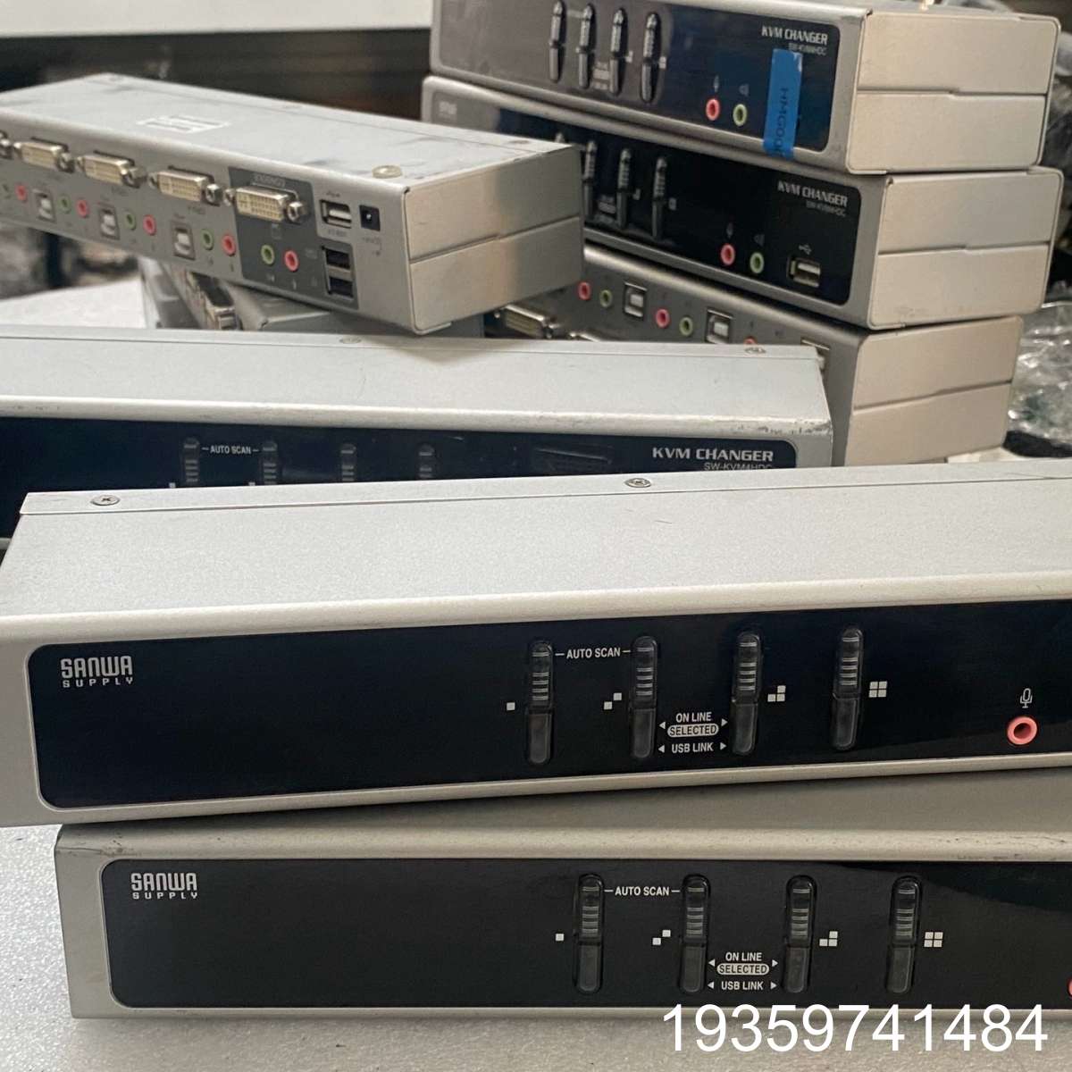 【Sanwa Supply】SW-KVM4HDC 双DVI兼议价