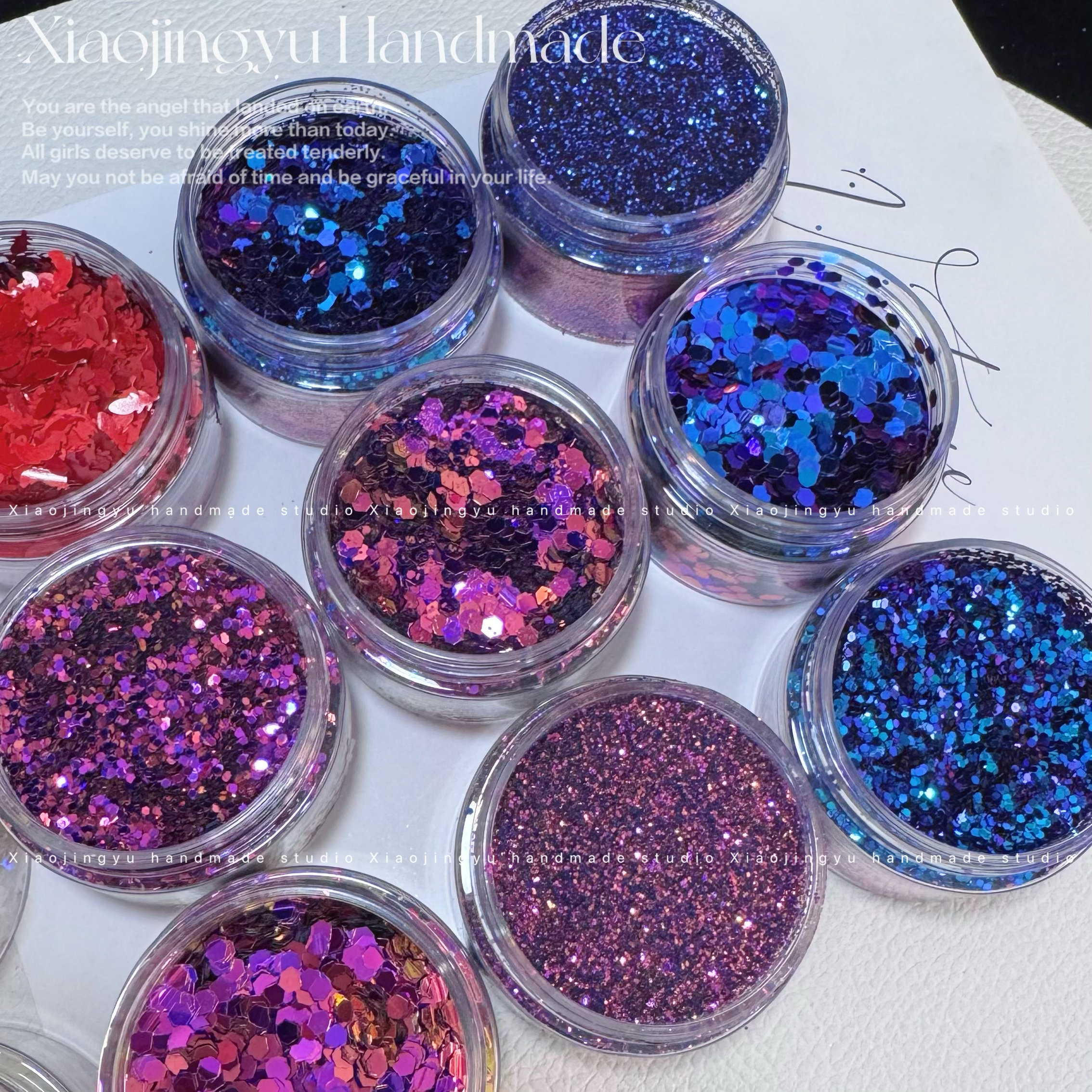 小鲸鱼diy 变色龙混合亮片细粉 牛血红羽毛蝴蝶花瓣 腿毛流麻套装,饰品/流行首饰/时尚饰品新,其他DIY饰品配件,淘宝优惠券,粉丝福利购,淘宝优惠卷