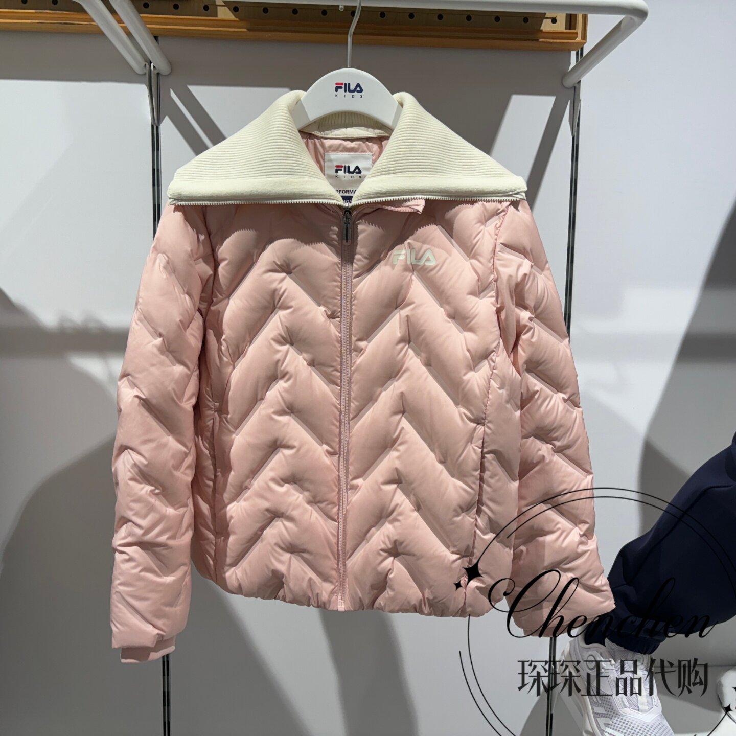 FILA斐乐冬女大童轻薄羽绒服外套