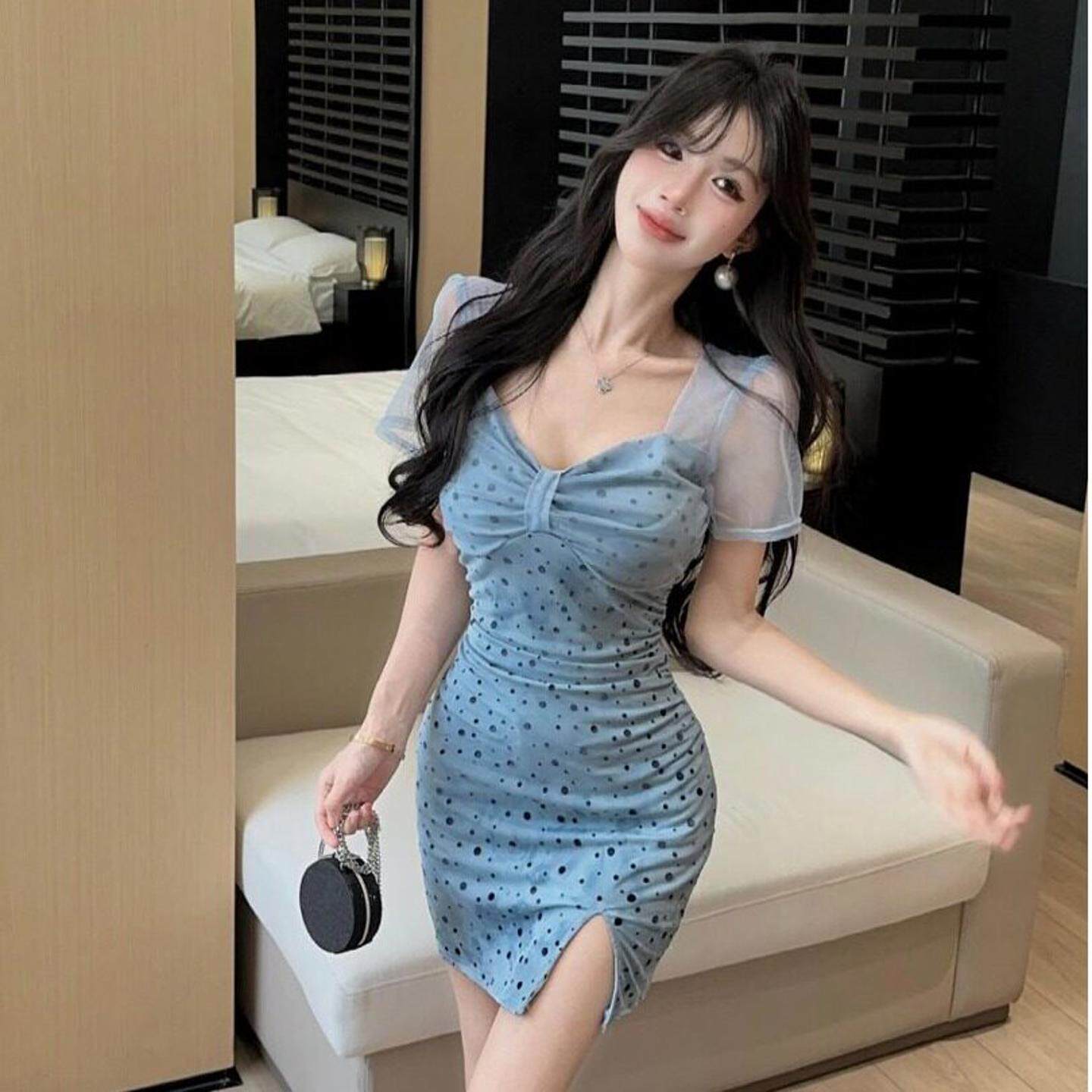 聚会约会气质小短裙性感方领波点薄纱短袖波点印花连衣裙夜场裙子