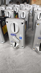 二手便宜9成新以上通利TW500数码投币器面板重新喷漆正常使用包邮