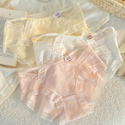 云朵婴儿纯棉内裤女抗菌中腰包臀