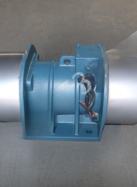 湖南长沙 XVMA-25-4 1.5kw振动电机/宏达梅海鲸XVMA-140-8 10KW