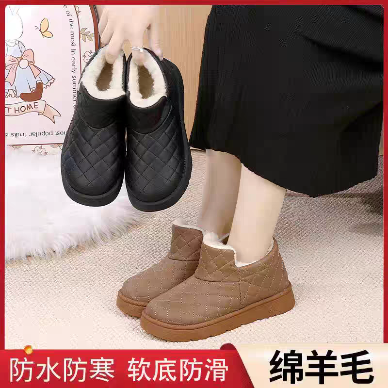冬季新款雪地靴女加绒加厚舒适保暖休闲妈妈靴子短筒百搭女士棉鞋