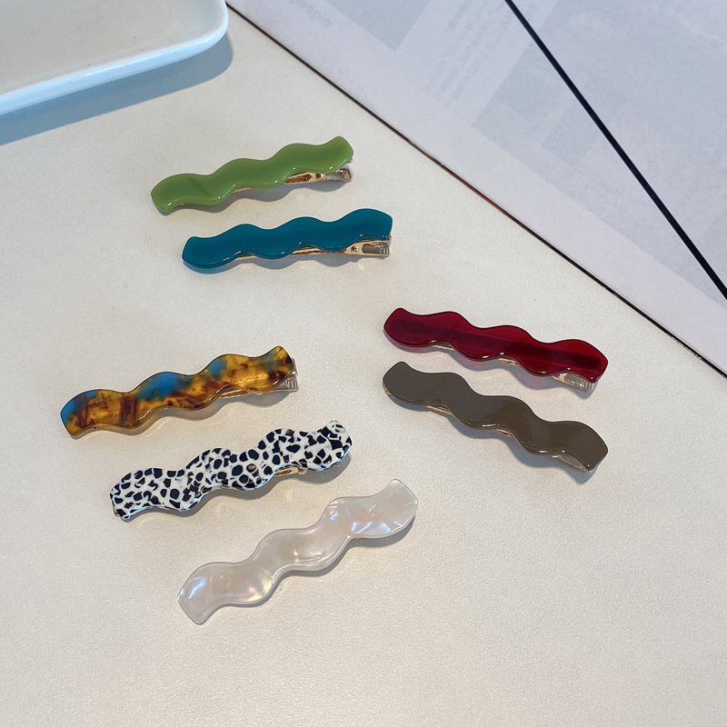 醋酸波浪曲线刘海鸭嘴夹