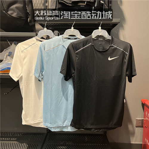 耐克短袖男子速干透气反光T恤