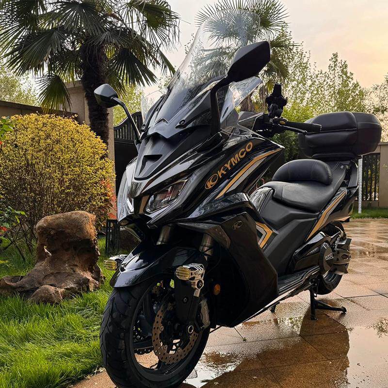 适用光阳AK550风挡改装挡风配件前挡加高加宽护手风挡挡雨板护胸