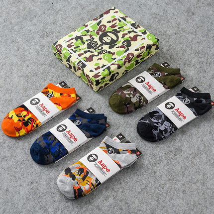 AAPE潮牌男士春夏猿人头徽章字母纯棉印花船袜潮流男袜透气短袜