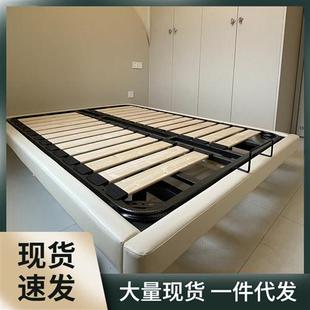 YNTI直观家具无床头悬浮榉木架意式极简皮床主卧无靠背齐边简