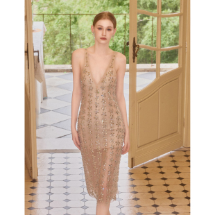 重工水晶花䯳烫钻连衣裙 chen2025SS Wardrobes