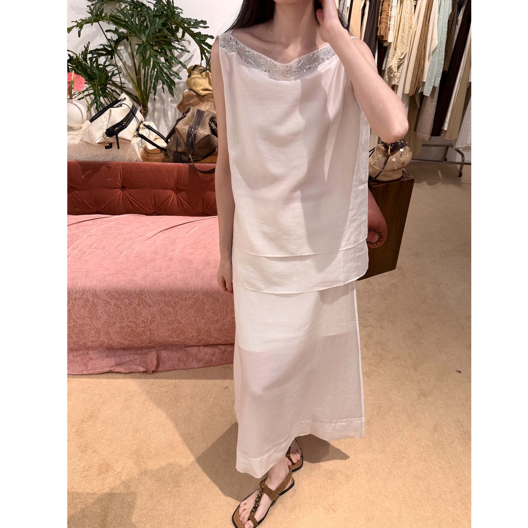 XU ZHI 26春季新品 珠绣装饰双层拼接上衣 双层拼接半裙
