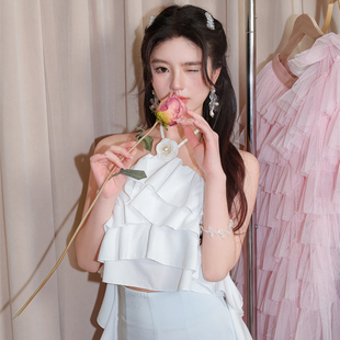 2S梦幻玫瑰花荷叶边挂脖吊带短上衣时髦百搭西裤 NAMAS MIYO