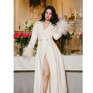 口羽毛钻扣翻领毛呢大衣 复古袖 Maison Wester25秋季