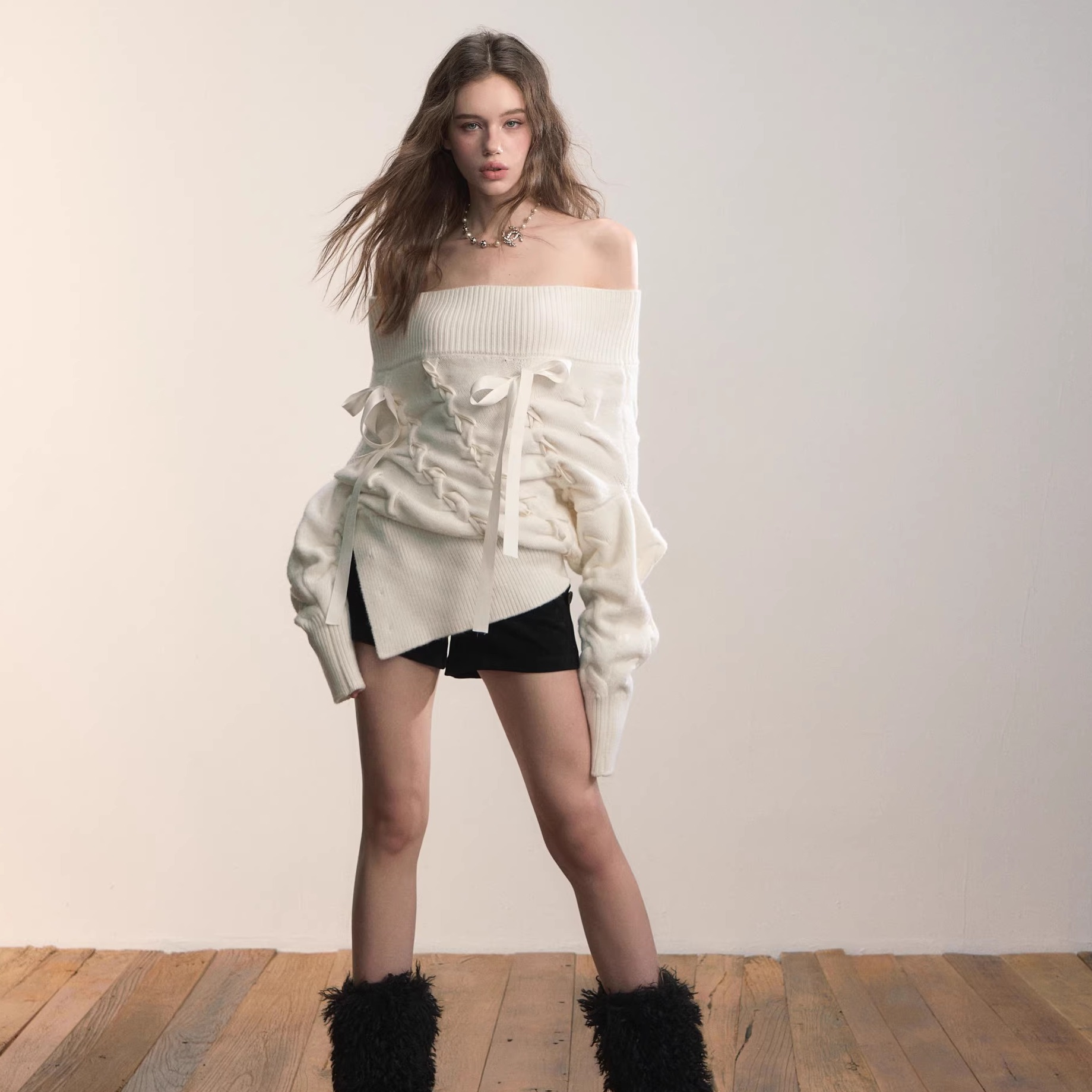 VIAPITTI 25AW 重磅编织飘带两穿一字领纽扣加厚毛衣