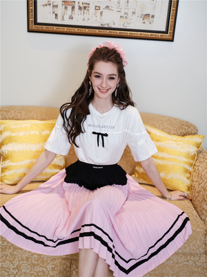 子母针织衫黑拼粉压褶半裙套装