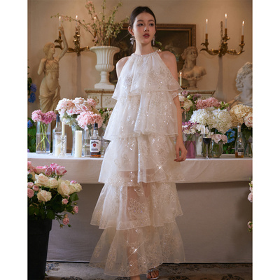 Wardrobes by chen 24夏季新款绣珠片钻链缀饰蛋䊏⻓裙合集