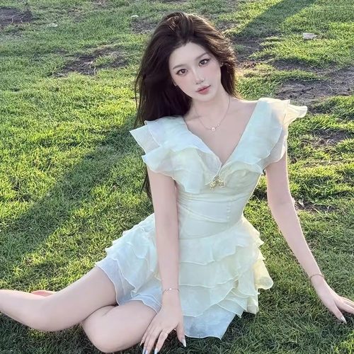 ARTE PURA米白暗纹/紫色天丝V领花朵下摆连衣裙优雅礼服短裙新款