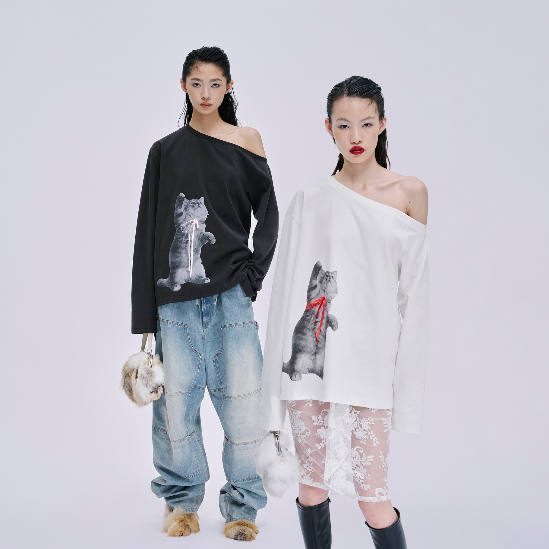 LISA 刘雯同款 MARKGONG 25AW新款 斜开肩小猫印花长袖T恤