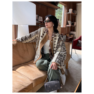 民族图案撞色双面穿摇粒绒外套上衣 ODTD25秋冬新款 设计师女装