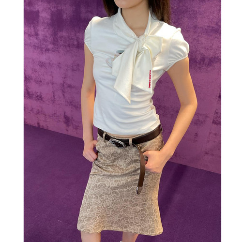 MARKGONG 26AW 流行蝴蝶结设计感印花系带T恤短袖