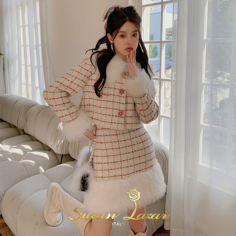 花朵格纹钻饰扣外套SusanLazar