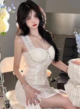 Aimme sparrow 2RSS春夏新款甜美蕾丝花边包臀裙连衣裙吊带