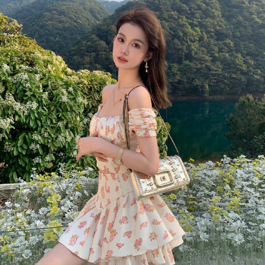 nana jacqueline  24春季新款缎面印花套装百搭高级木兰