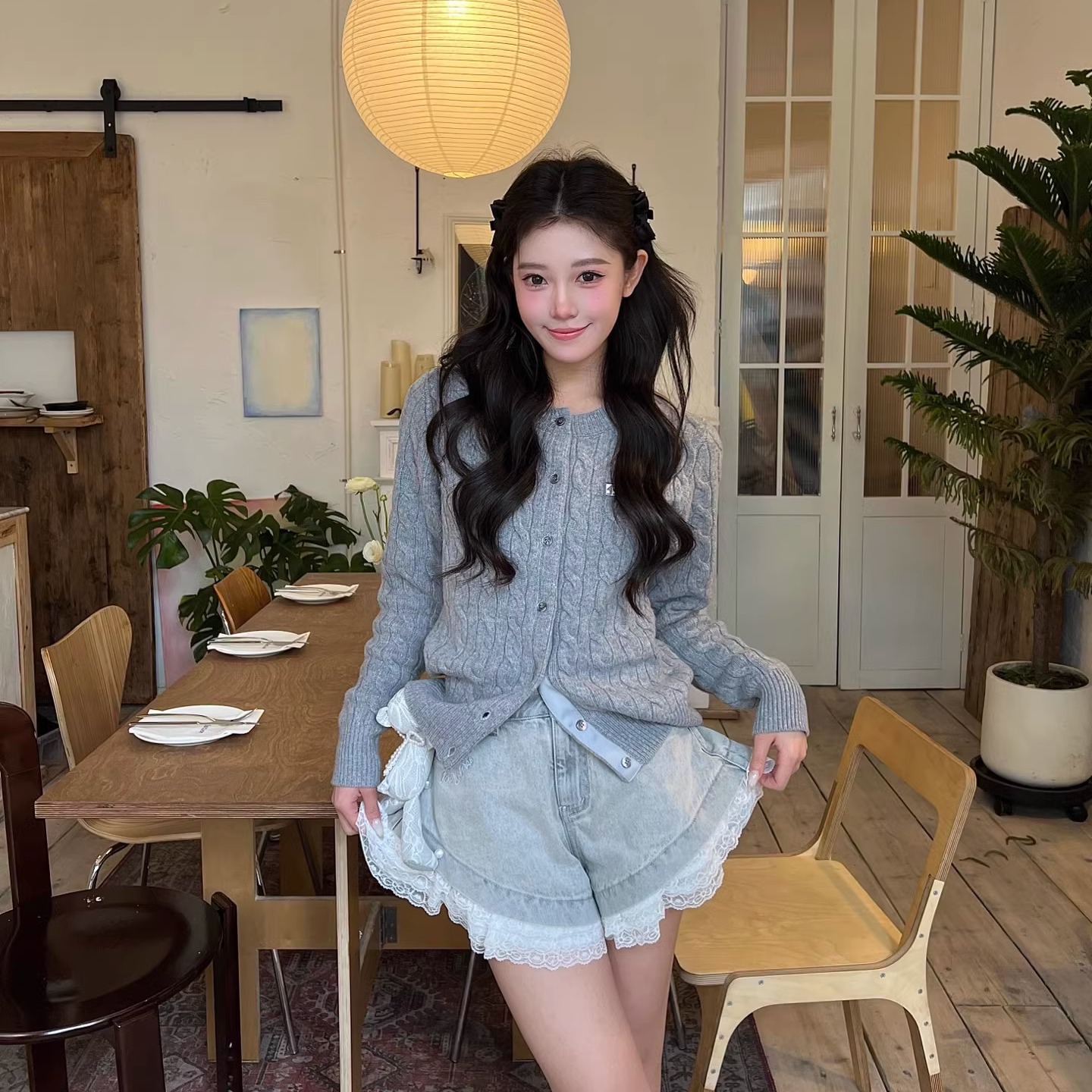 13DE MARZO 2025SS 春夏 蕾丝系列 小熊蕾丝牛仔短裤 蕾丝腿套