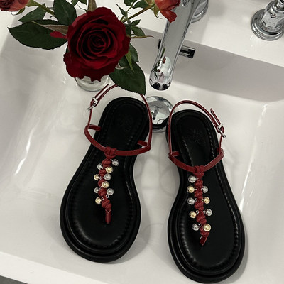 【清货折35】ODTD25春夏新款多颗金属球度假感凉鞋女夹趾平底鞋