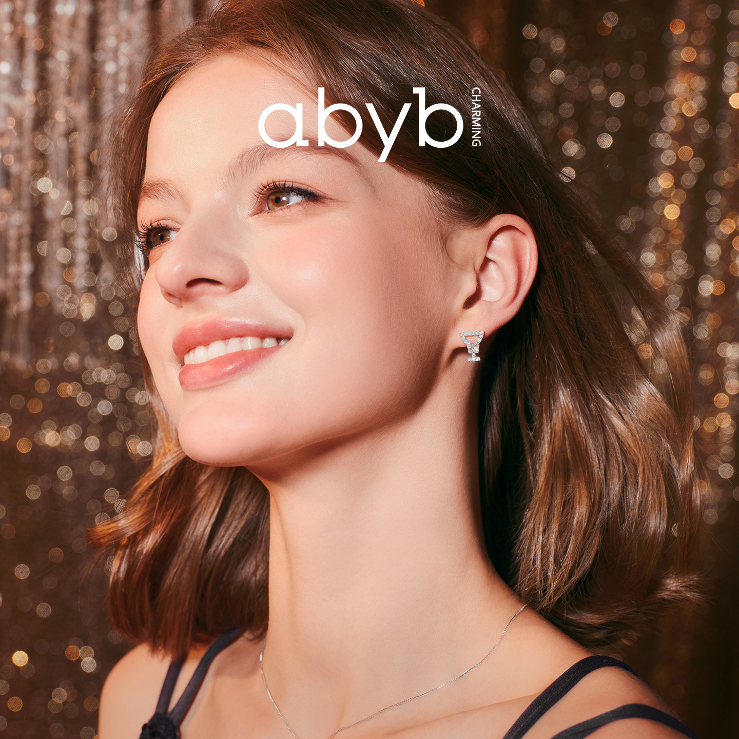 【新品】Abyb charming 摇晃的红酒杯项链通勤锁骨链项链 耳环