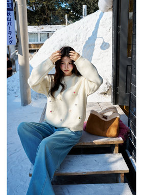 Queen Date 25AW秋冬 米色立体花朵毛衣蓝色复古水洗牛仔阔腿裤